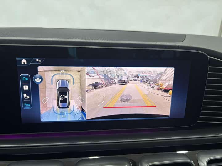 Фото 18 - Mercedes-Benz GLE-Class