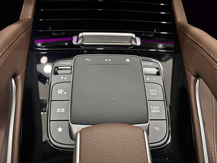 Фото 19 - Mercedes-Benz GLE-Class