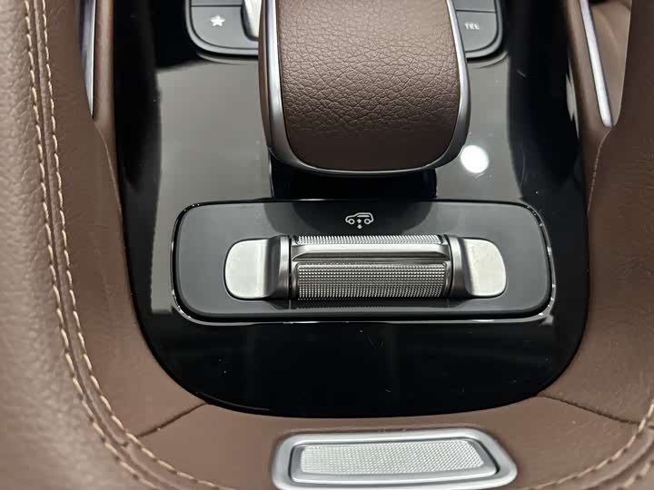 Фото 20 - Mercedes-Benz GLE-Class