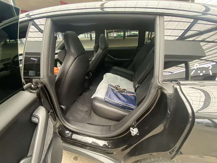 Фото 15 - Nio ET5T