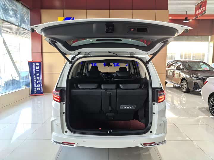 Фото 15 - Honda Odyssey