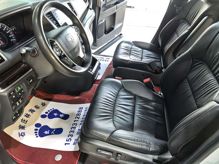 Фото 5 - Honda Odyssey