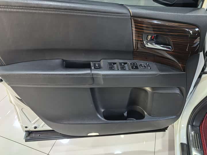 Фото 7 - Honda Odyssey