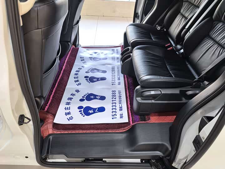 Фото 8 - Honda Odyssey