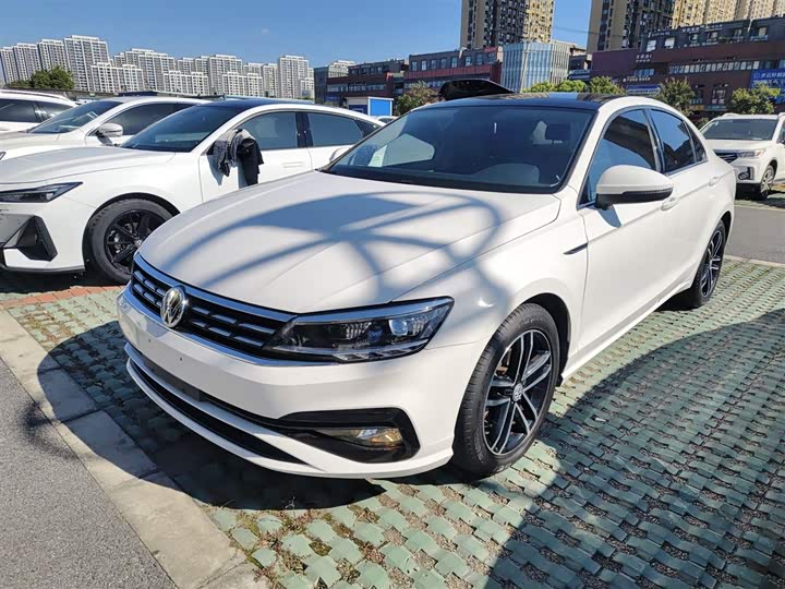 Фото 2 - Volkswagen Lamando L