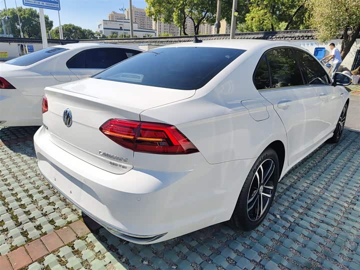 Фото 7 - Volkswagen Lamando L