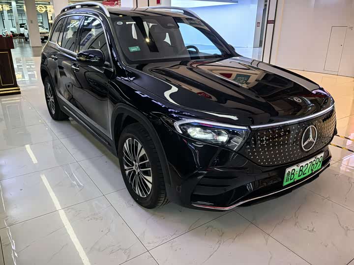 Фото 15 - Mercedes-Benz EQB