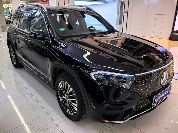 Фото 2 - Mercedes-Benz EQB