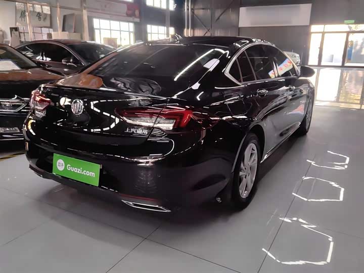 Фото 13 - Buick Regal