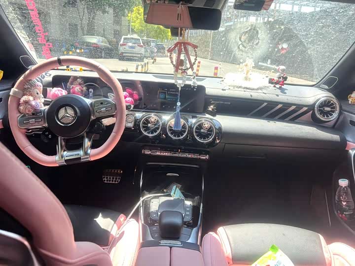 Фото 10 - Mercedes-Benz CLA-Class AMG