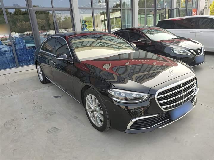 Фото 4 - Mercedes-Benz S-Class