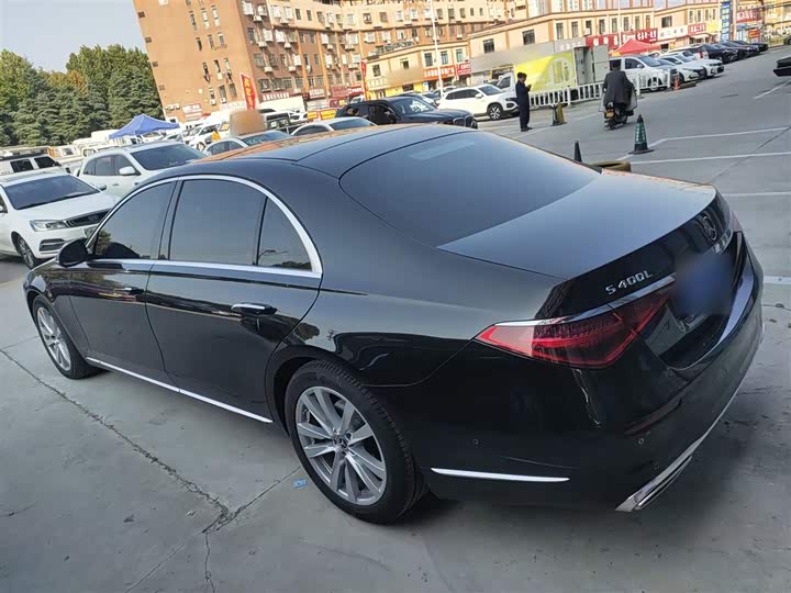 Фото 5 - Mercedes-Benz S-Class