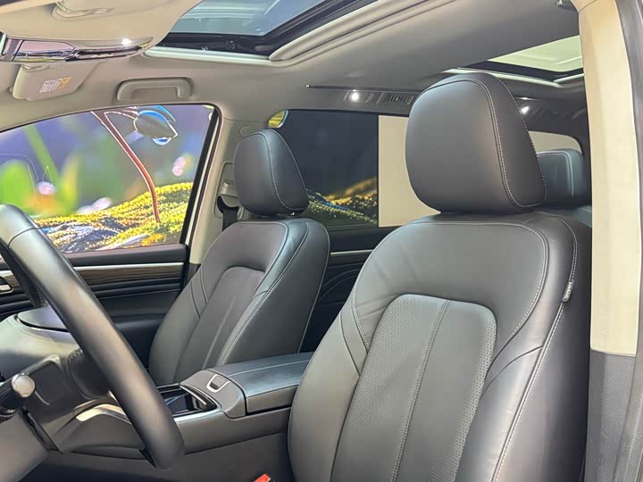 Фото 12 - GAC Trumpchi M8