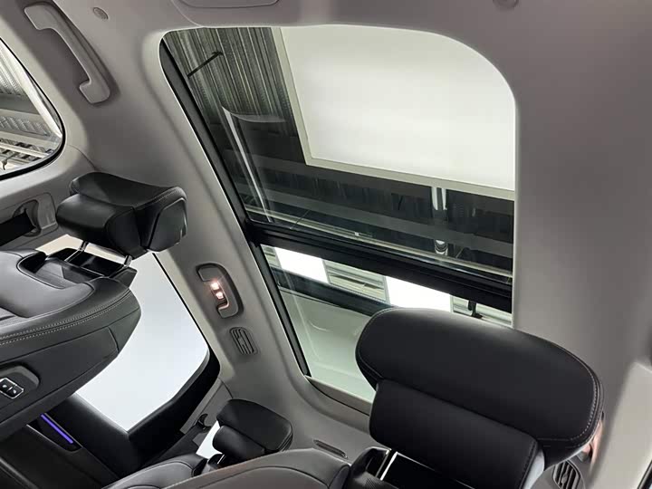 Фото 8 - Ford Edge