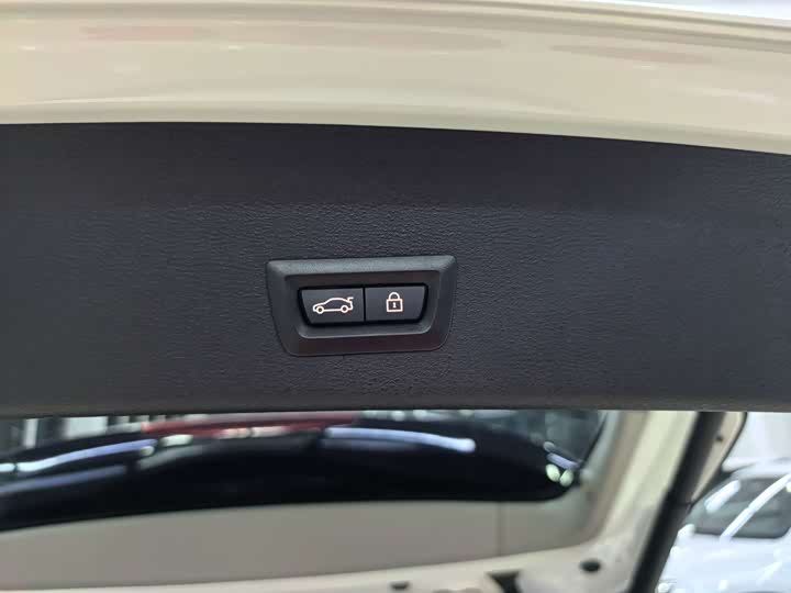 Фото 15 - BMW X1