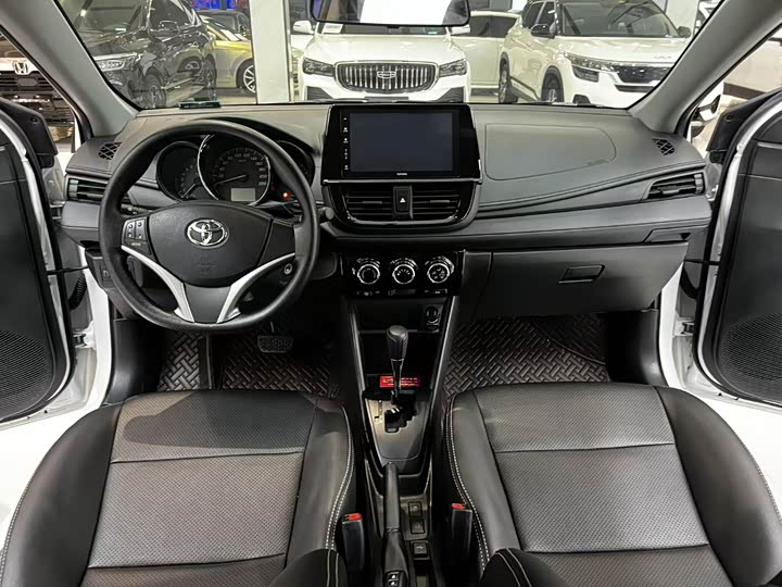 Фото 6 - Toyota Vios FS
