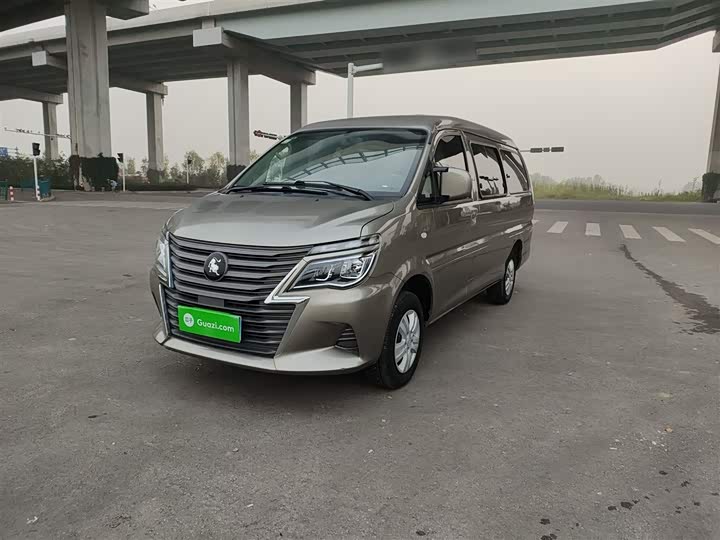 Фото 2 - Dongfeng Forthing Lingzhi M5