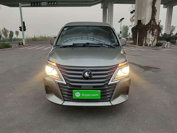Фото 3 - Dongfeng Forthing Lingzhi M5