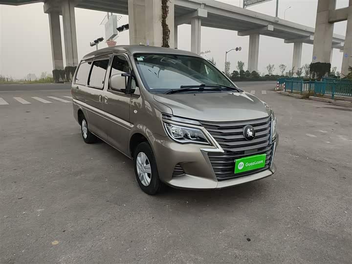 Фото 4 - Dongfeng Forthing Lingzhi M5