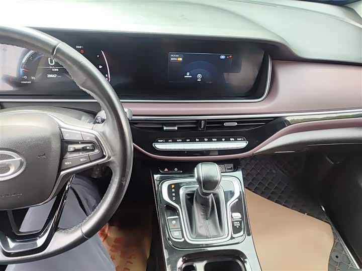 Фото 13 - GAC Trumpchi M6