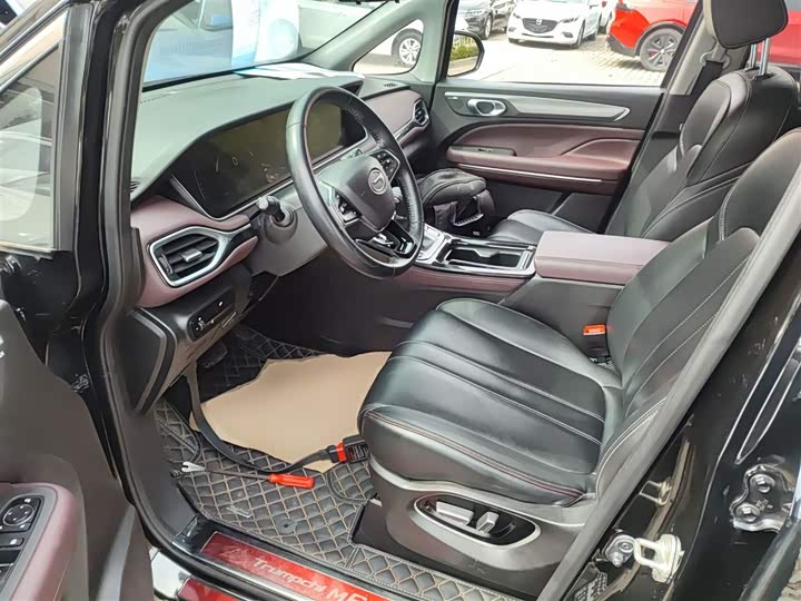 Фото 15 - GAC Trumpchi M6