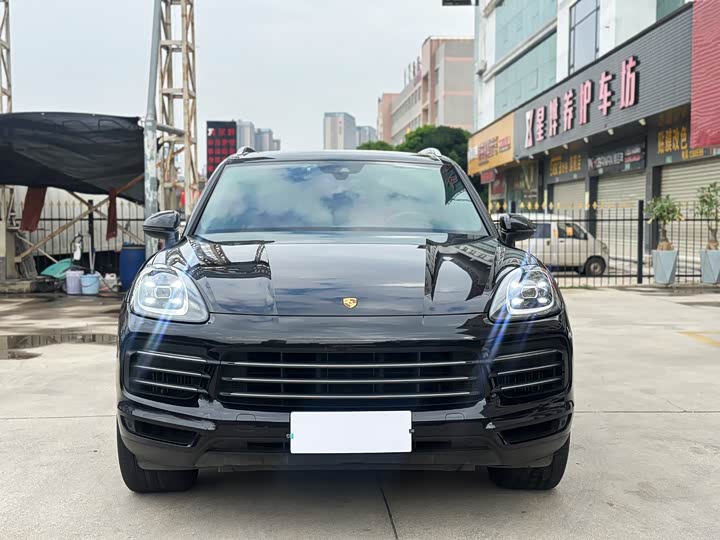 Фото 2 - Porsche Cayenne