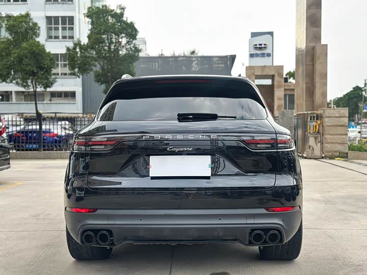 Фото 5 - Porsche Cayenne
