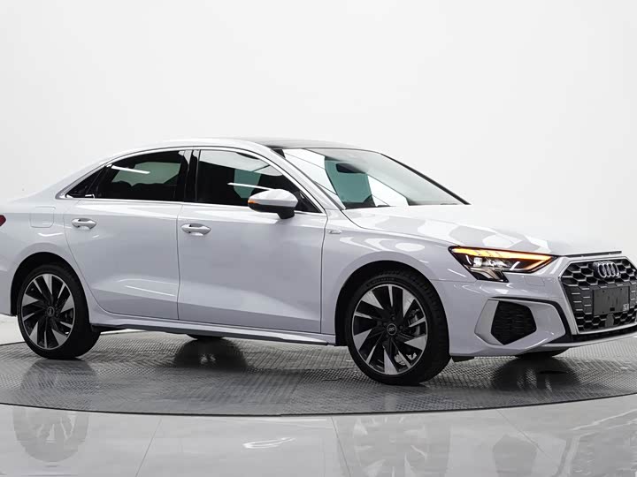 Фото 6 - Audi A3