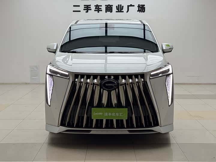 Фото 3 - GAC Trumpchi M8