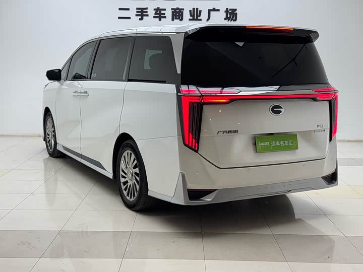 Фото 6 - GAC Trumpchi M8