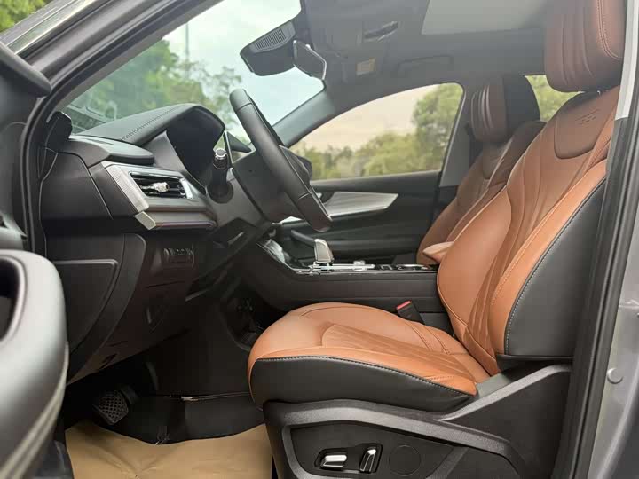 Фото 18 - Chery Tiggo 8