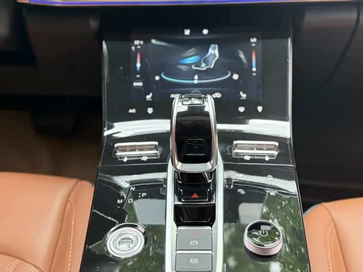 Фото 24 - Chery Tiggo 8