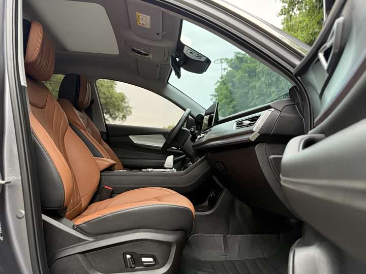 Фото 33 - Chery Tiggo 8