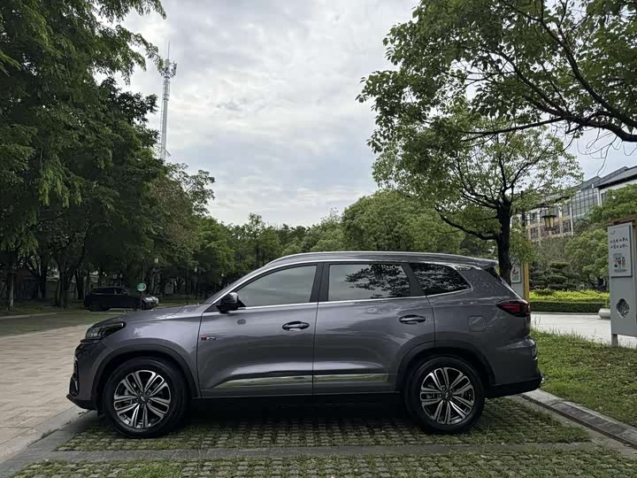 Фото 6 - Chery Tiggo 8