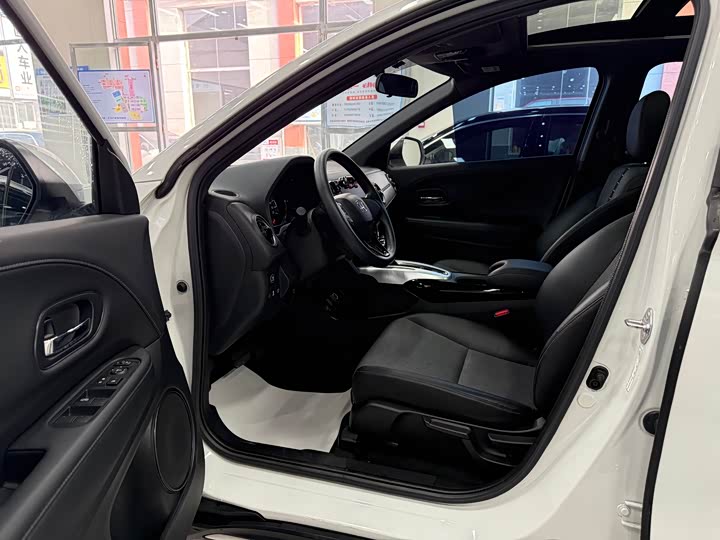 Фото 8 - Honda XR-V