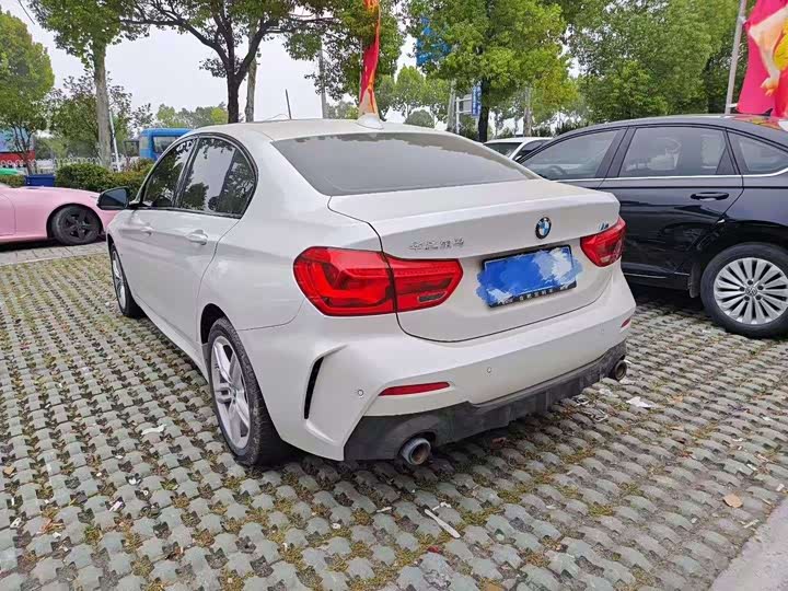 Фото 8 - BMW 1 Series