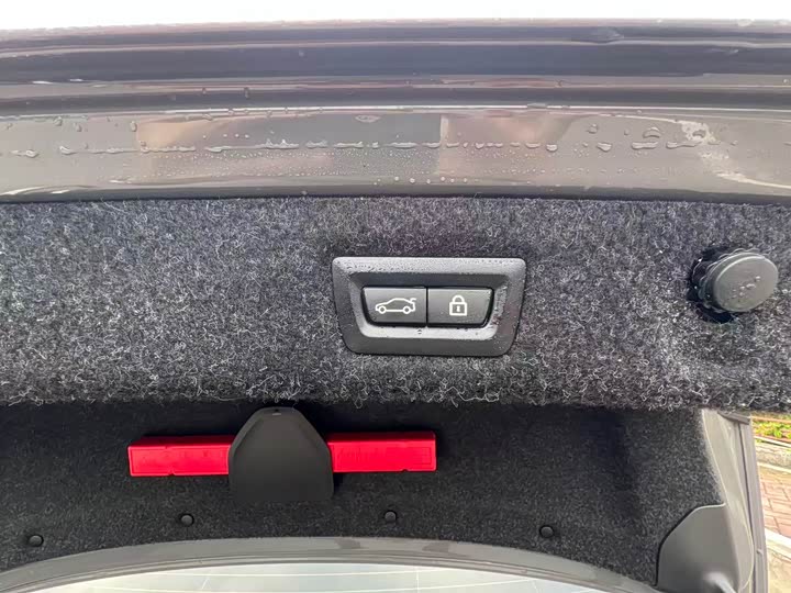 Фото 19 - BMW 5 Series