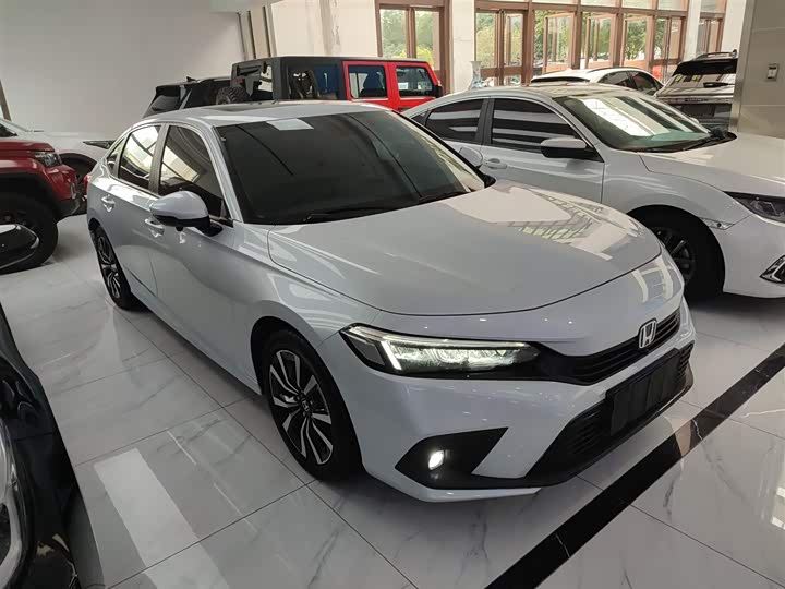 Фото 4 - Honda Civic