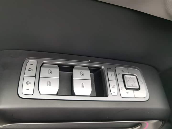 Фото 9 - BYD FangChengBao Titanium 3 (Tai 3)