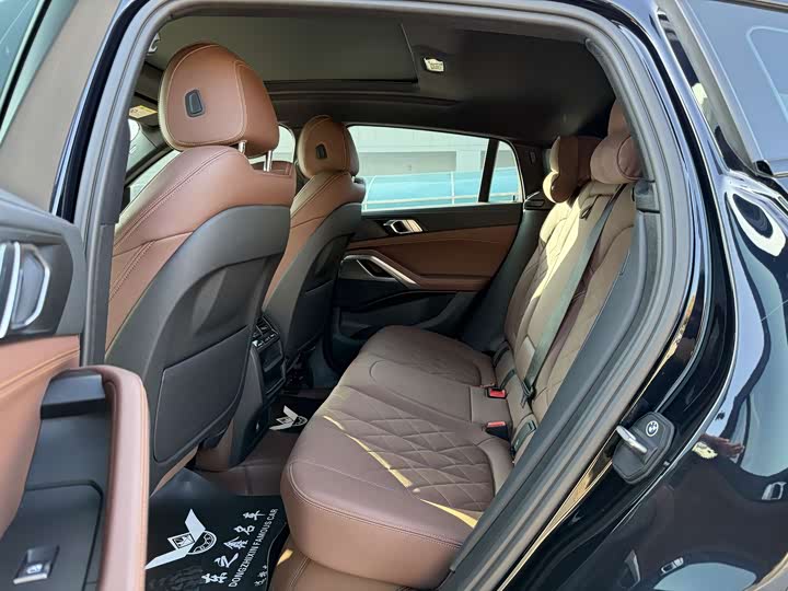 Фото 12 - BMW X6