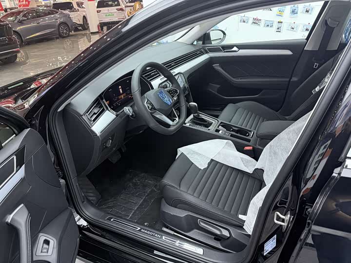 Фото 6 - Volkswagen Magotan