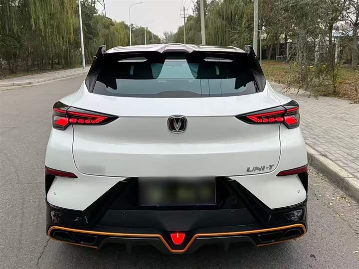 Фото 7 - Changan UNI-T