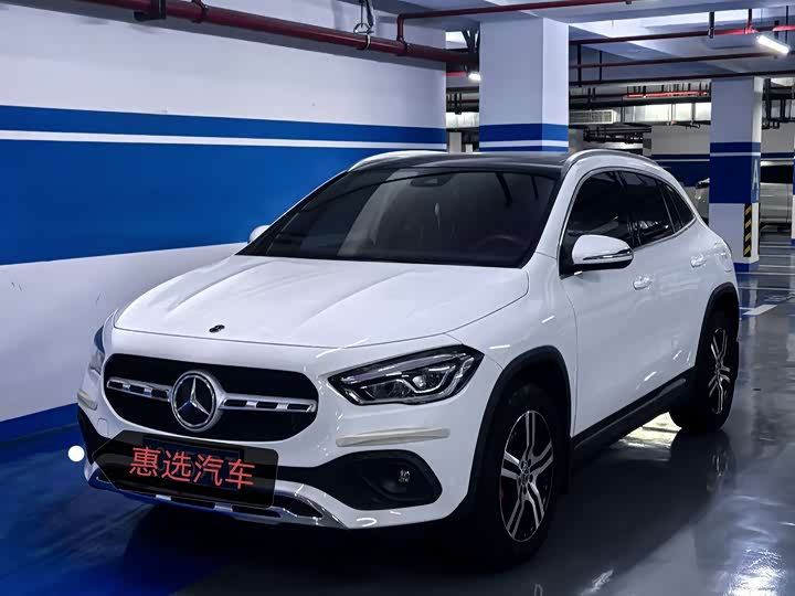 Фото 1 - Mercedes-Benz GLA-Class