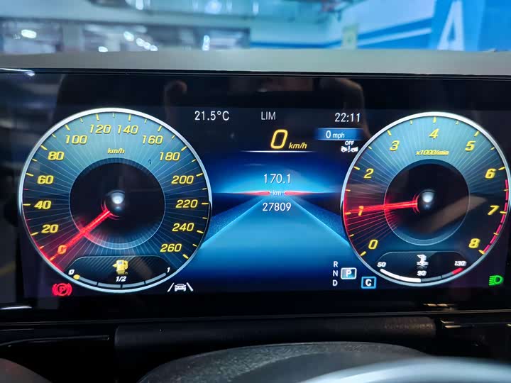 Фото 4 - Mercedes-Benz GLA-Class