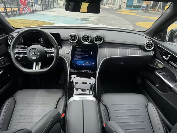 Фото 10 - Mercedes-Benz C-Class