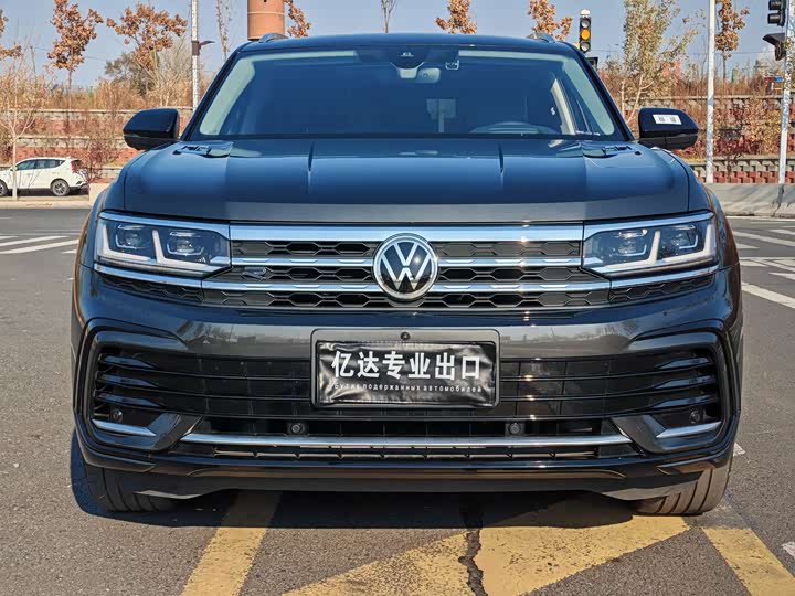 Фото 2 - Volkswagen Teramont X