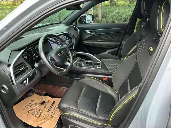 Фото 7 - Geely Tugella S