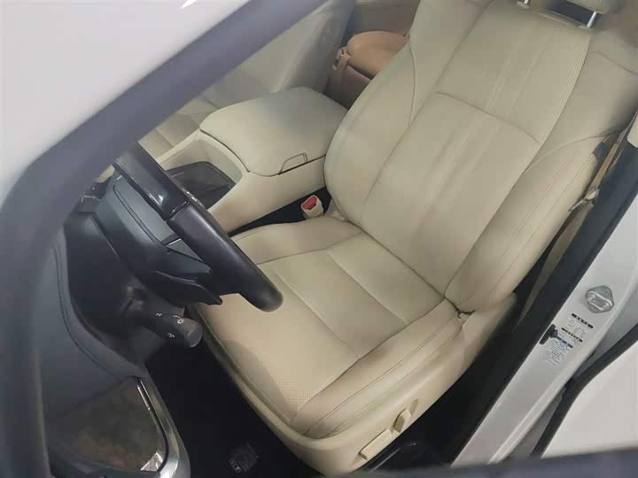 Фото 15 - Toyota Alphard