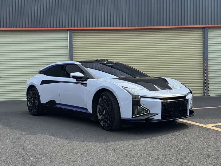 Фото 5 - HiPhi Z