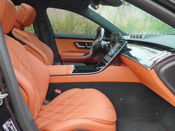 Фото 12 - Mercedes-Benz Maybach S-Class